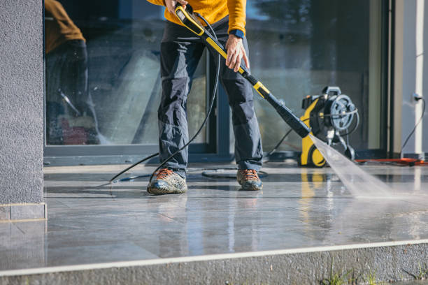 Animal Enclosure Cleaning in Eureka, CA